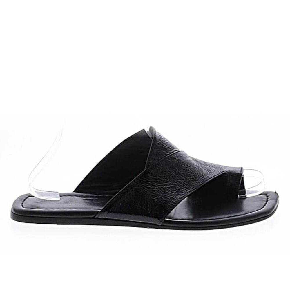 9 AGL (Attilio Giusti Leombruni) Asymmetrical Toe Loop Slide Sandal Black
